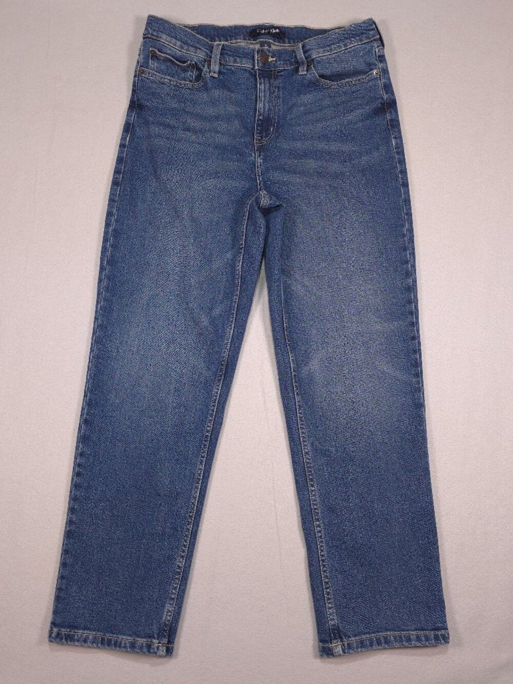 Calvin Klein Women's Size 10 Medium Wash Straight Leg Stretch Jeans